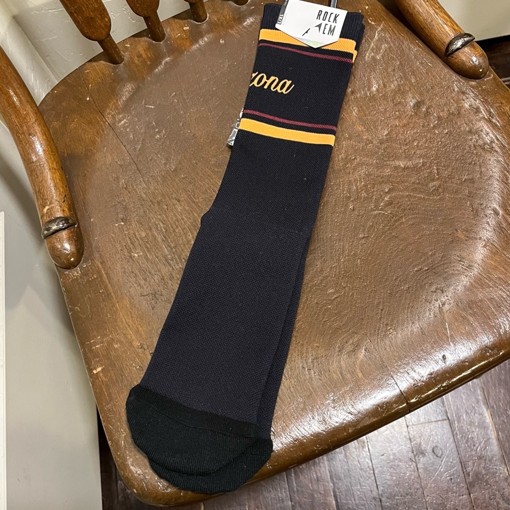 Rock Em NHL Arizona Coyotes HyperOptic Crew Size L/XL Socks
